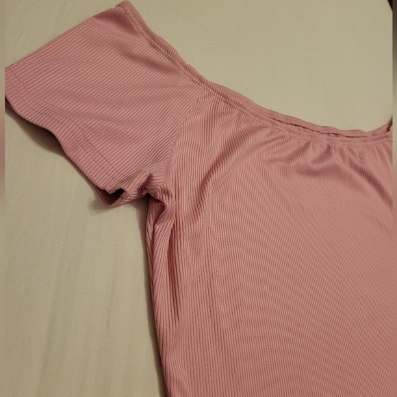 Pink Off-Shoulder Ribbed Women's Top - Picture 2 of 2